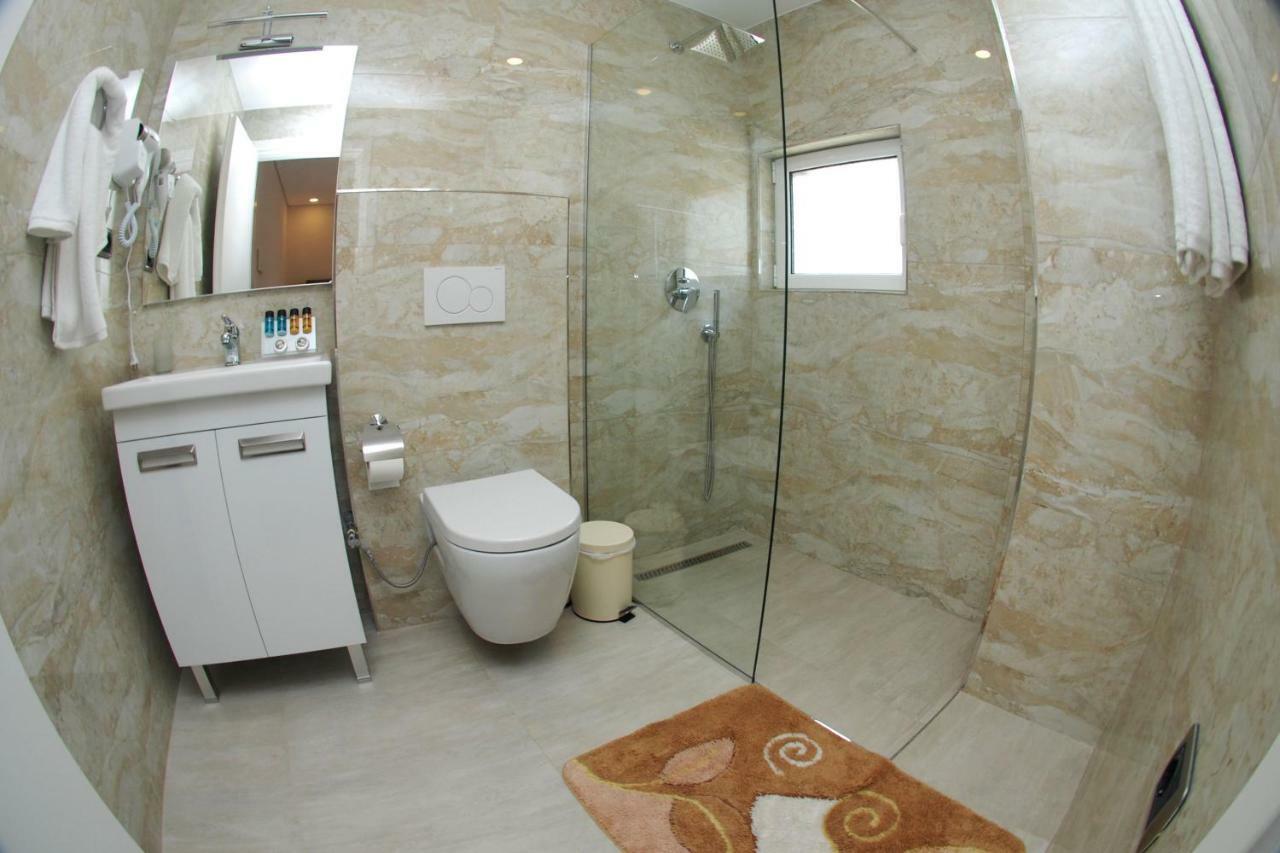 Hotel Ramo Saranda Εξωτερικό φωτογραφία