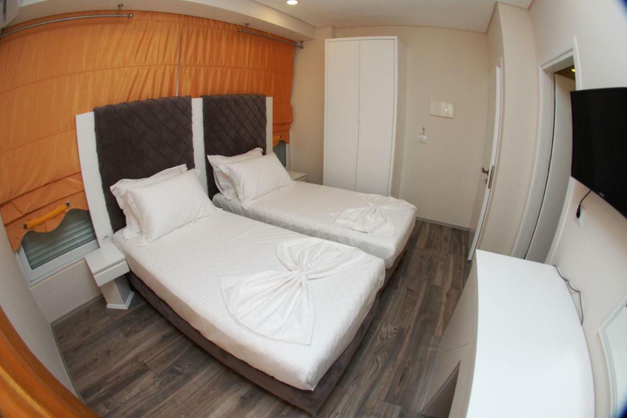 Hotel Ramo Saranda Εξωτερικό φωτογραφία